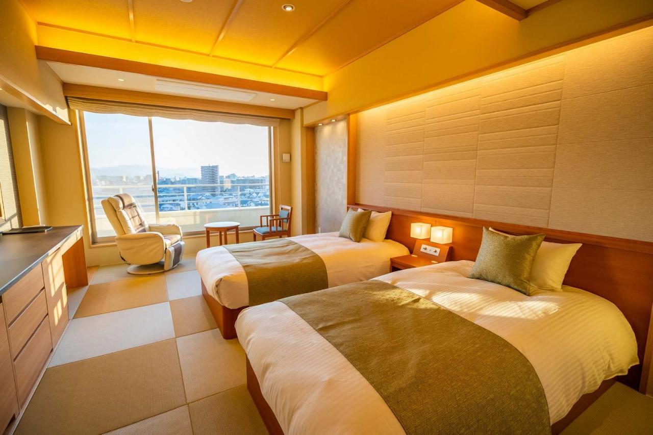 Dogo Prince Hotel Matsuyama  Exterior foto